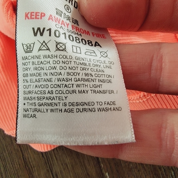 Superdry Cropped Rib T Shirt 8 - Picture 9 of 9